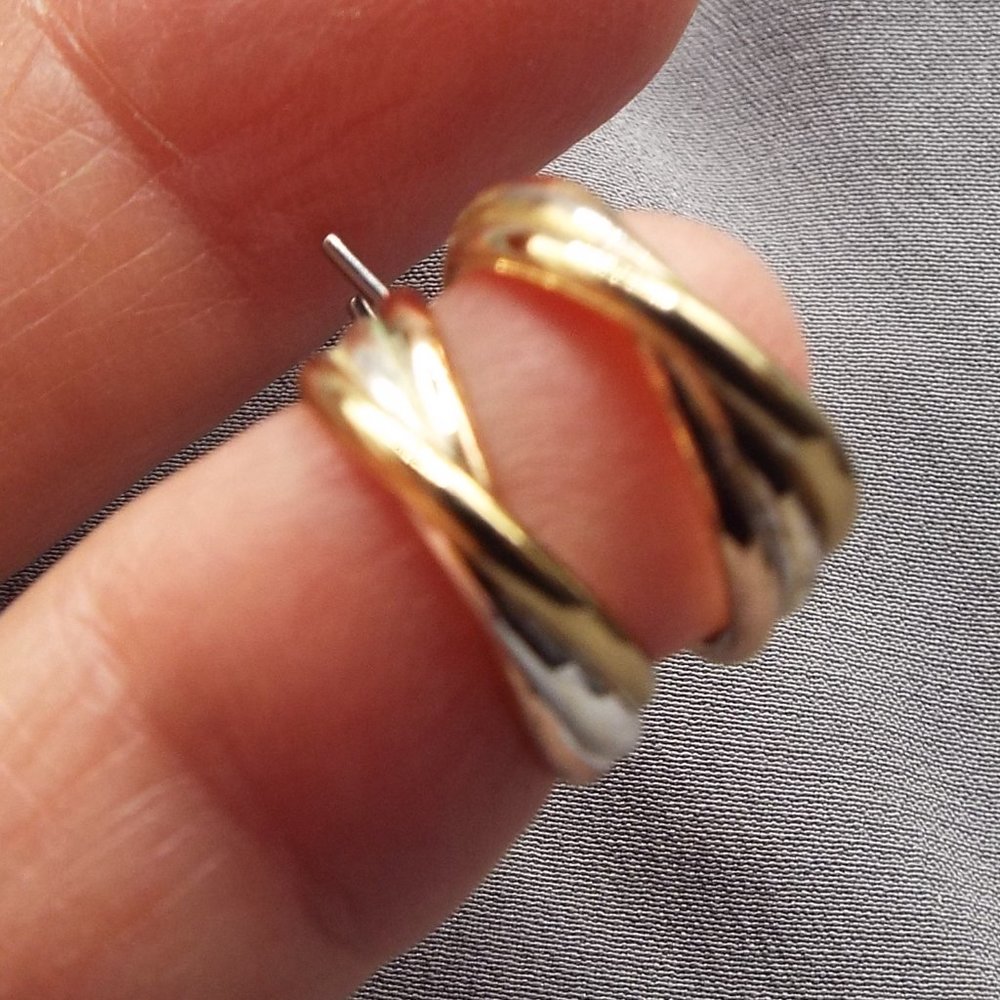 VINTAGE INTERTWINED GOLDEN, ROSE GOLDEN & SILVERY HOOP PIERCED SMALL EARRINGS 34 - Picture 3 of 3